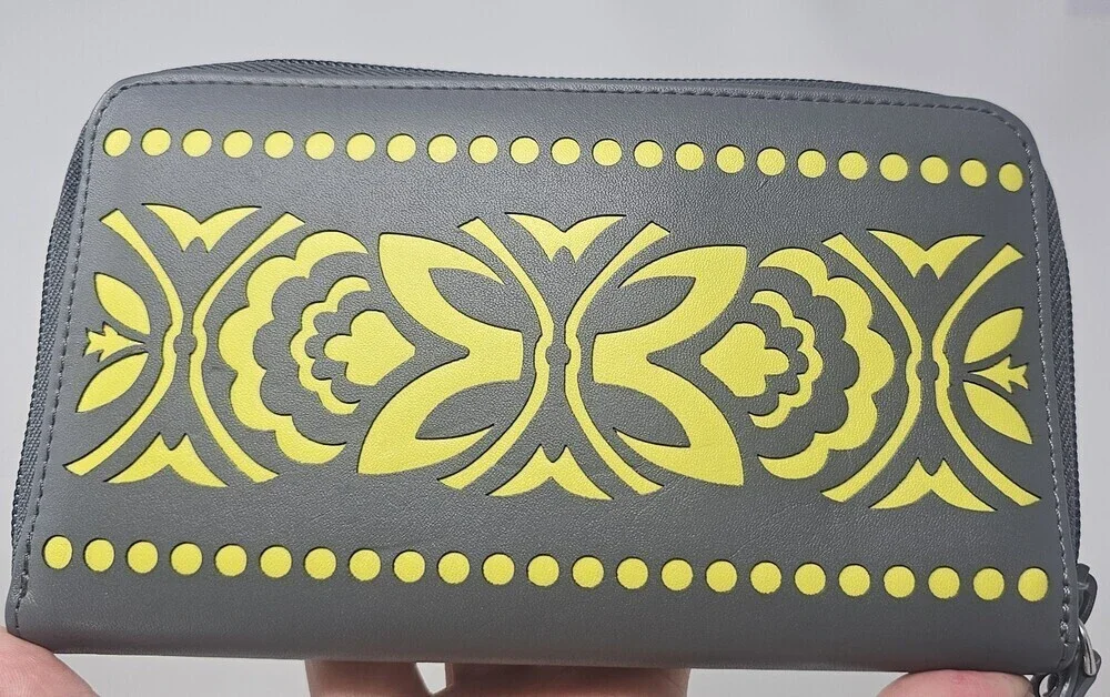 Vera Bradley Laser Cut Wallet Moonless Night Faux Leather Gray Yellow Zip Around - Picture 2 of 11
